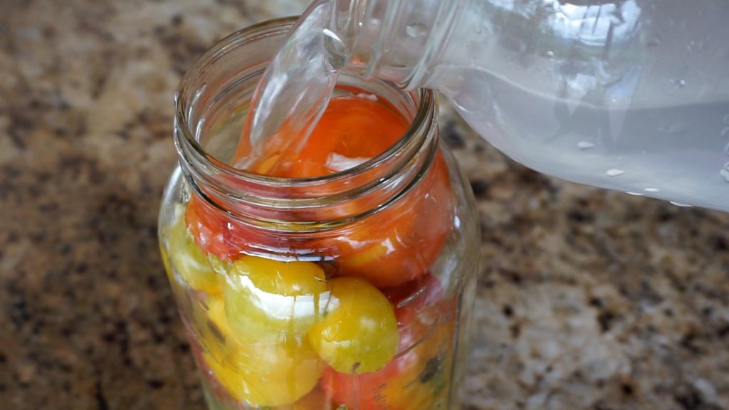 Eingelegte Tomaten ohne Salz Rezept.