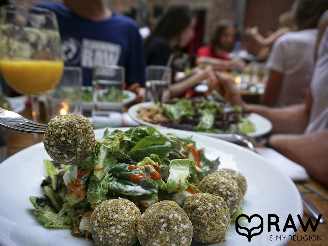 falafel salad plate pure food and wine nyc raw vegan